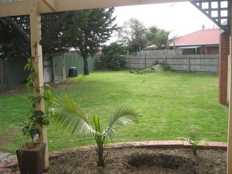 28 Bridal Place, Pakenham VIC 3810