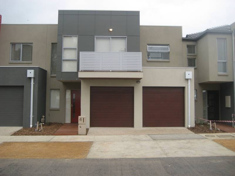 4 Lords Lane, Officer VIC 3809