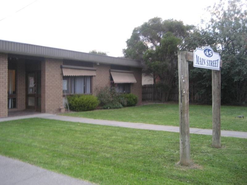 45 Main Street, Pakenham VIC 3810