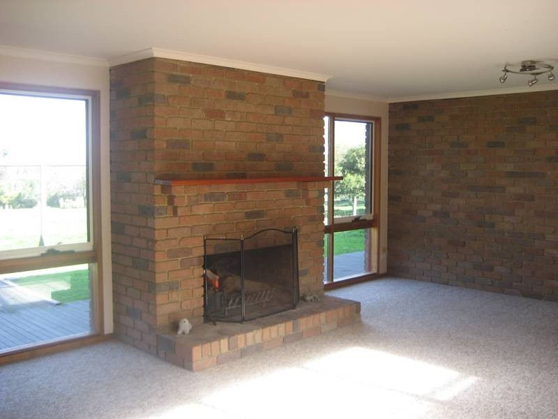 188 Brown Road, Pakenham VIC 3810