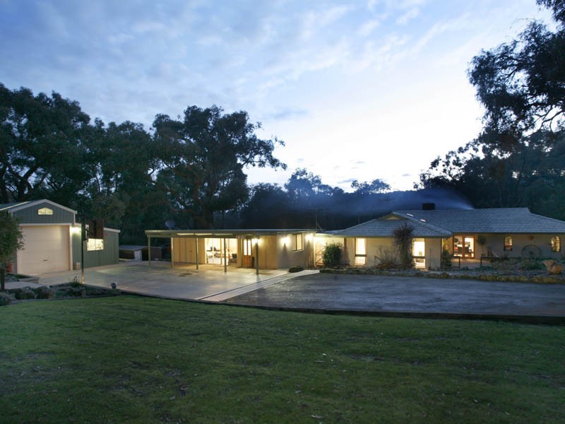 50 Baroona Road, Maryknoll VIC 3812