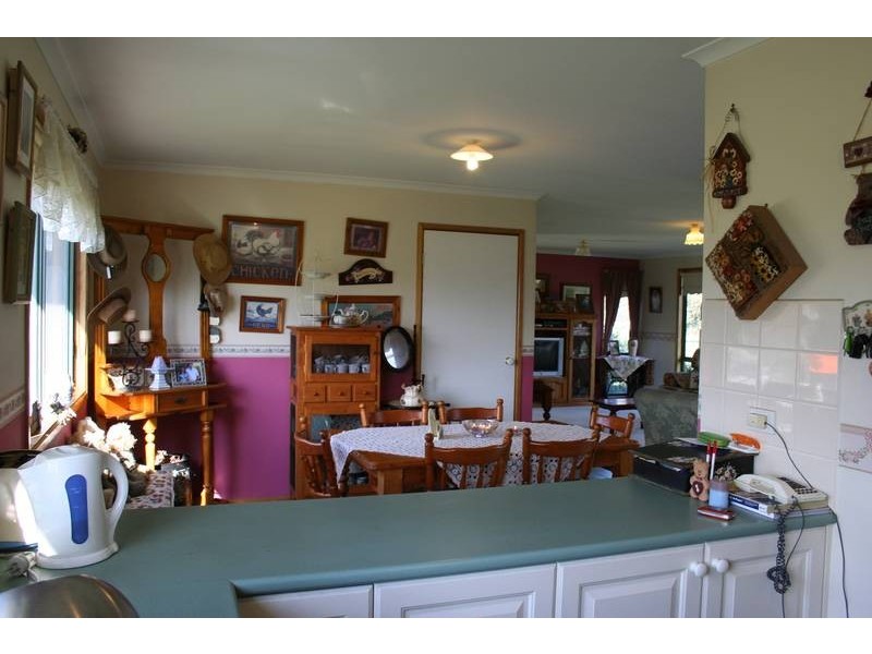 90 Cook Street, Longwarry VIC 3816