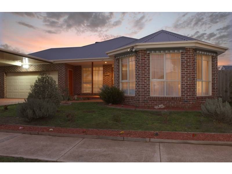 26 Park Boulevard, Pakenham VIC 3810