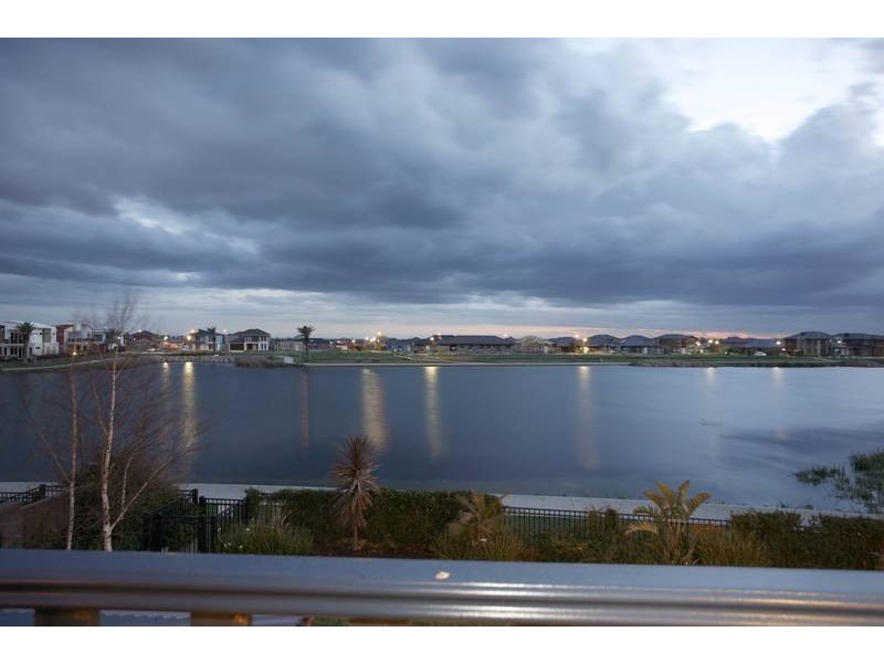31 Clearwater Drive, Pakenham VIC 3810
