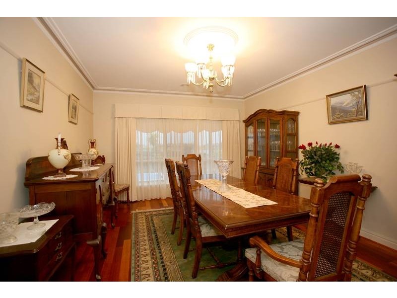 31 Clearwater Drive, Pakenham VIC 3810