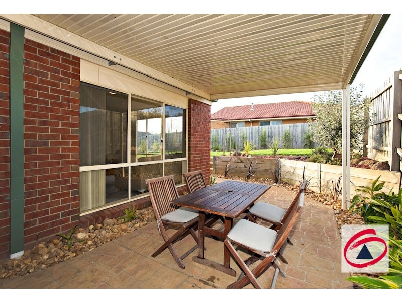 60 Ebony Drive, Pakenham VIC 3810