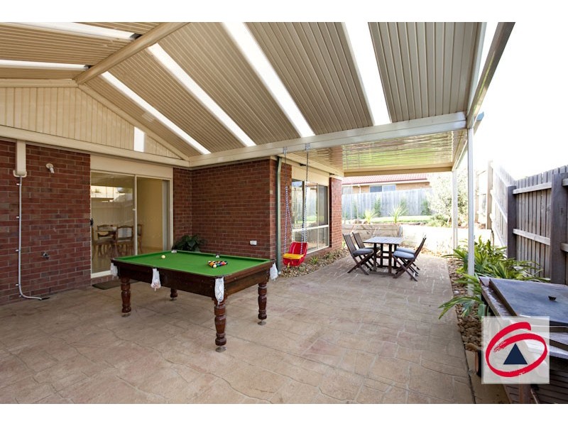 60 Ebony Drive, Pakenham VIC 3810