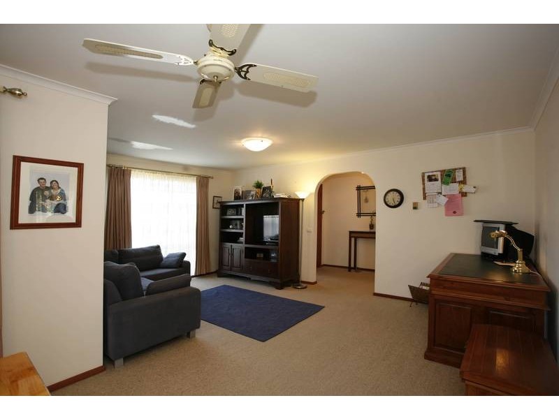 9/19 Eagle Drive, Pakenham VIC 3810