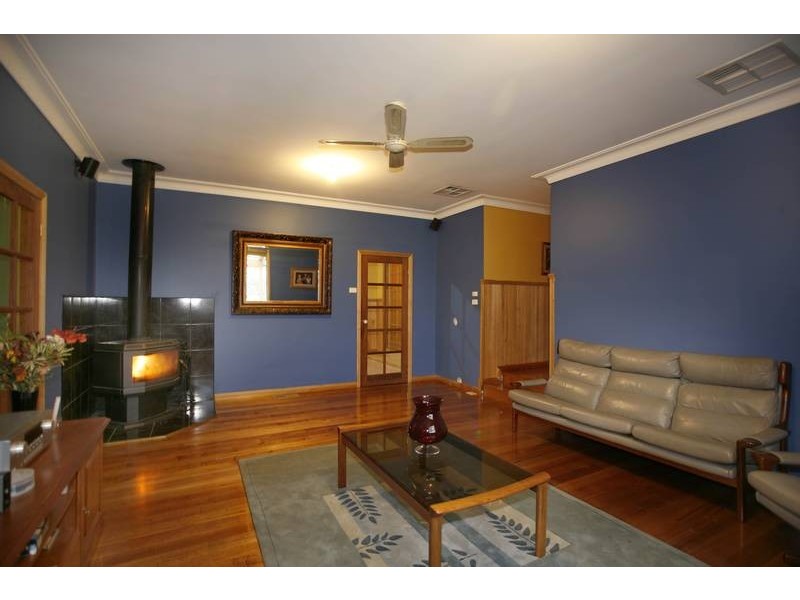 70 Garfield Road, Garfield VIC 3814
