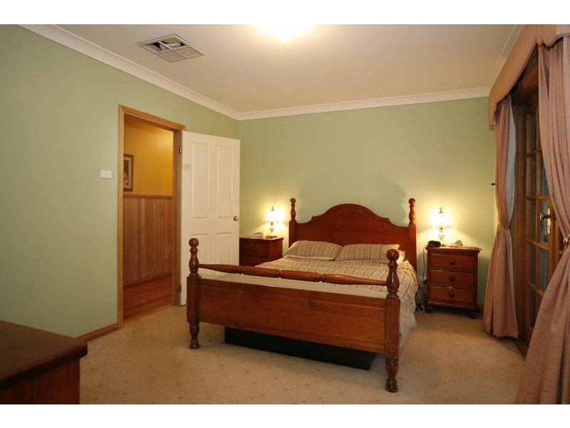 70 Garfield Road, Garfield VIC 3814