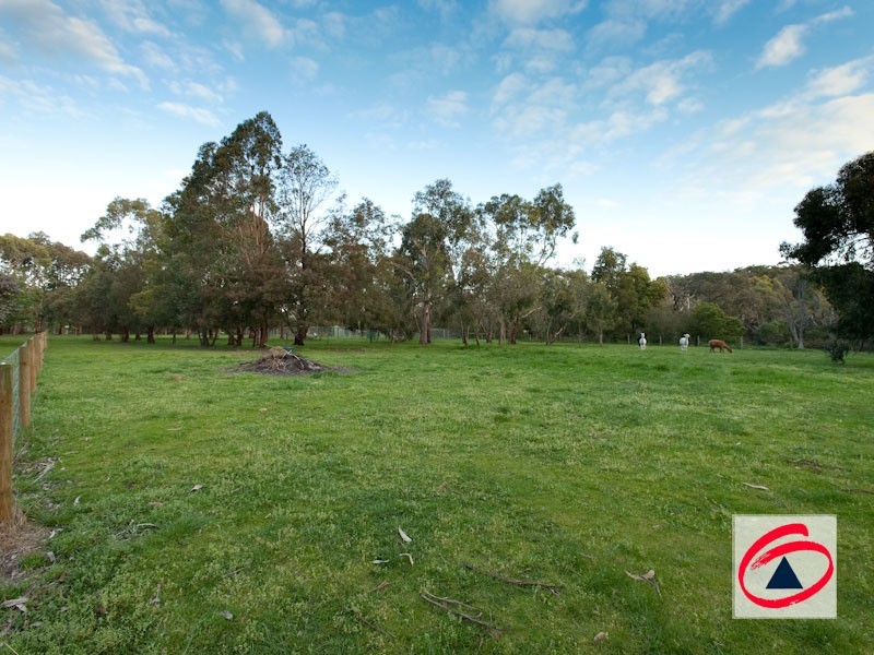 325 Fogarty Road, Maryknoll VIC 3812