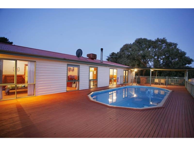 150 Warren Road, Nar Nar Goon North VIC 3812