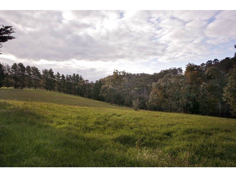 150 Warren Road, Nar Nar Goon North VIC 3812