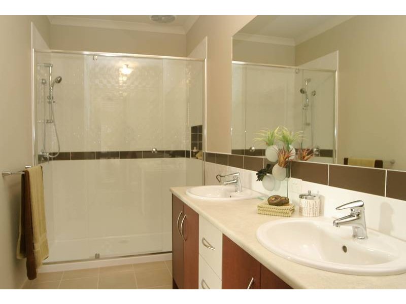 00 Lakeside Estate, Pakenham VIC 3810