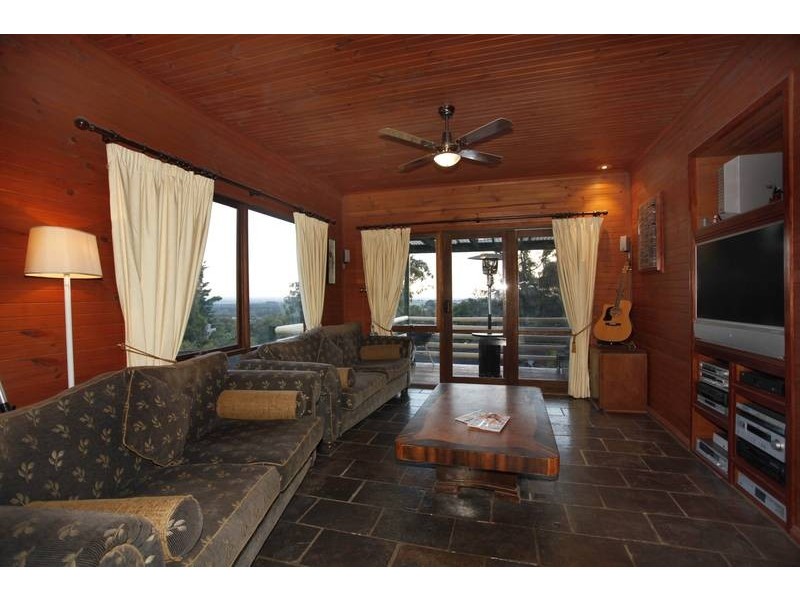 12 Nagle Crescent, Maryknoll VIC 3812