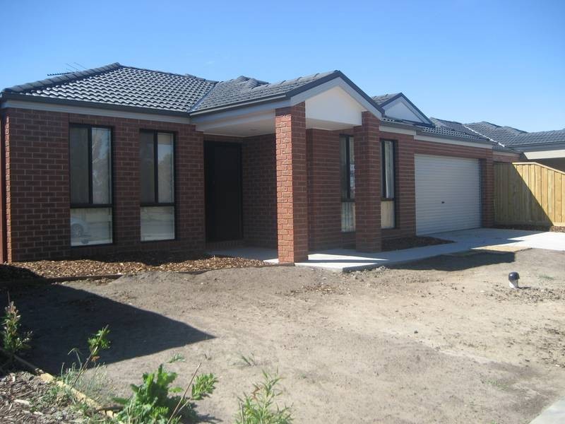 25 Syme Road, Pakenham VIC 3810