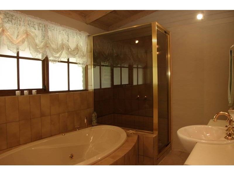 105 Mortimer Road, Maryknoll VIC 3812