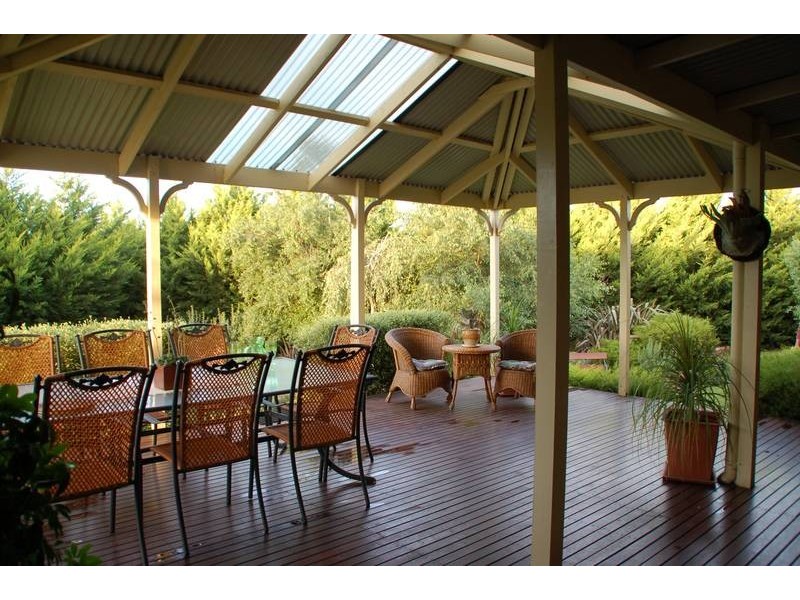 145 Eleven Mile Road, Tynong VIC 3813