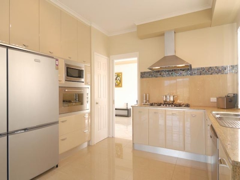 23 Tuscany Rise, Pakenham VIC 3810