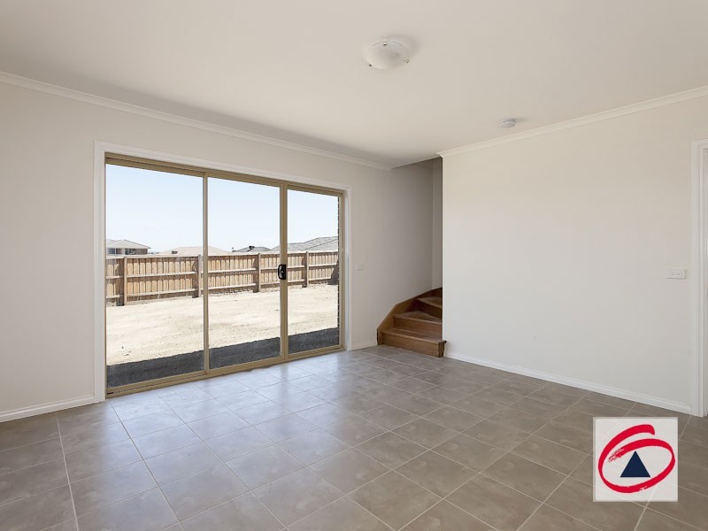 465 Charles Sturt Place, Pakenham VIC 3810