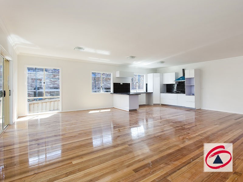 465 Charles Sturt Place, Pakenham VIC 3810
