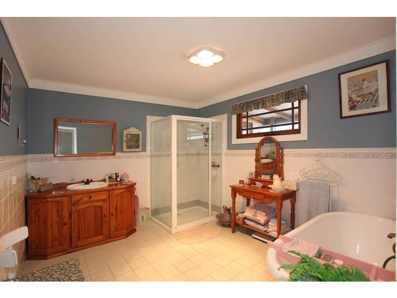 1255 Bunyip River Road, Garfield VIC 3814