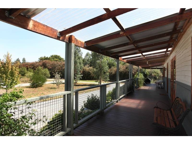 1255 Bunyip River Road, Garfield VIC 3814