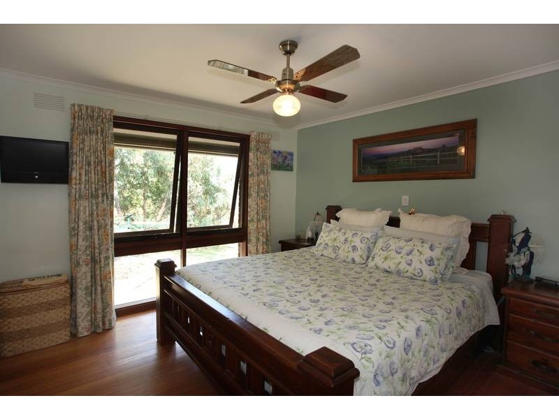 59 Koolbirra Road, Maryknoll VIC 3812