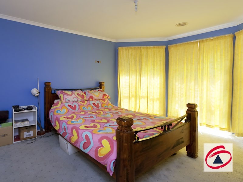 8 Mahogany Court, Pakenham VIC 3810