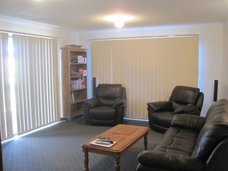 17/31 Syme Road, Pakenham VIC 3810