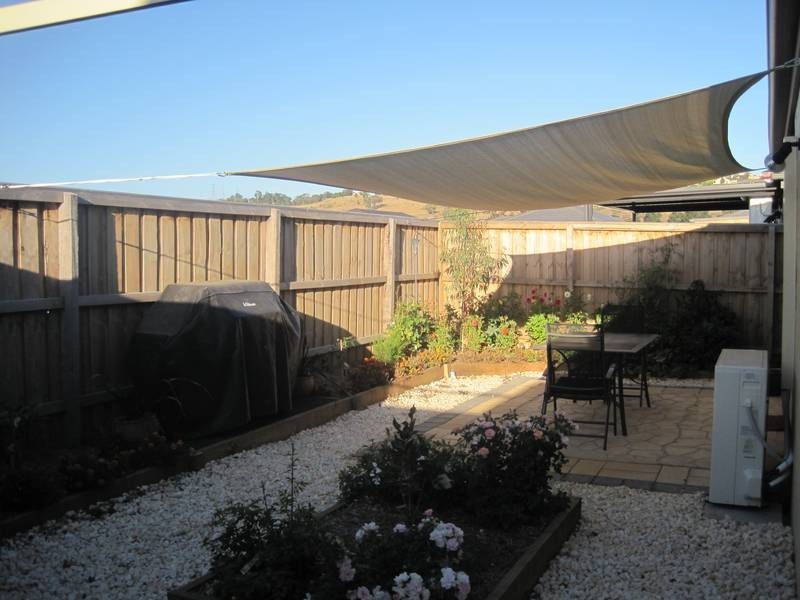 17/31 Syme Road, Pakenham VIC 3810