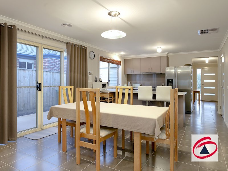 54 Tipperary Circuit, Pakenham VIC 3810