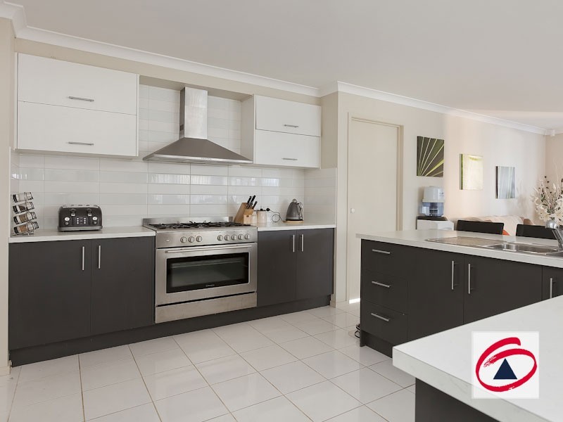 7 Eskdale Court, Pakenham VIC 3810