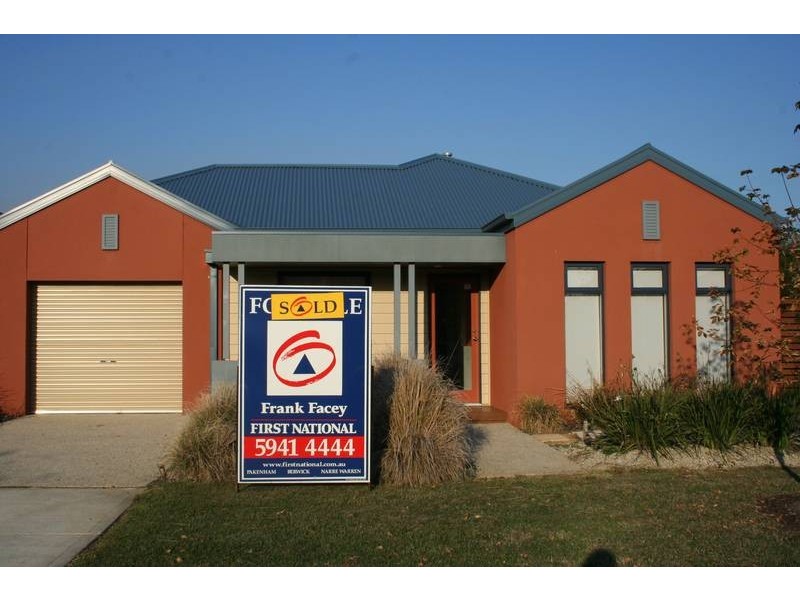 5 Reidel Avenue, Pakenham VIC 3810