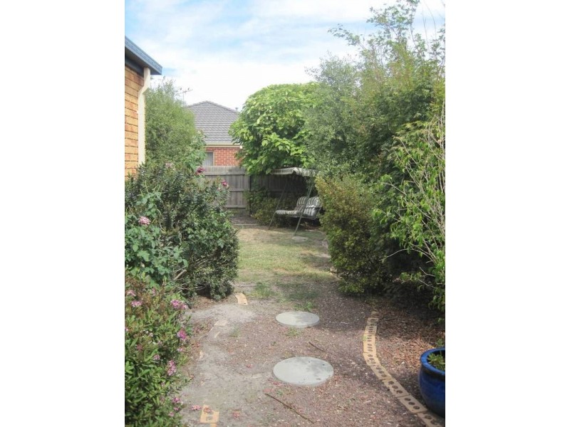 1 Gillian Place, Pakenham VIC 3810