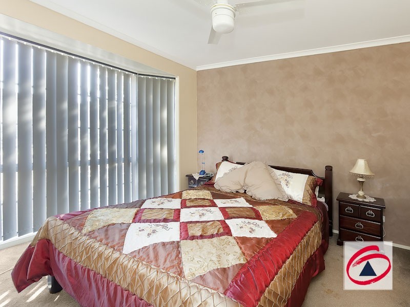 4 Inverness Close, Pakenham VIC 3810