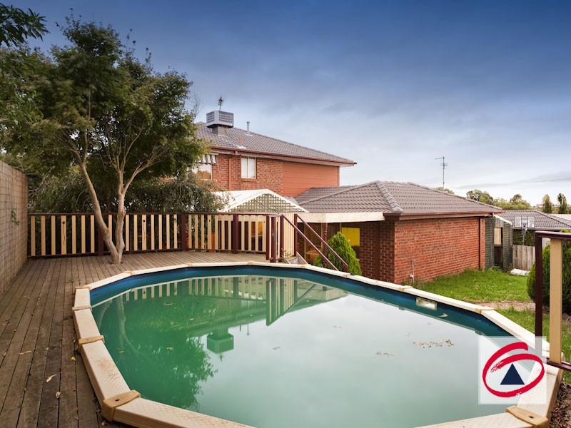 1 Rachael Court, Pakenham VIC 3810