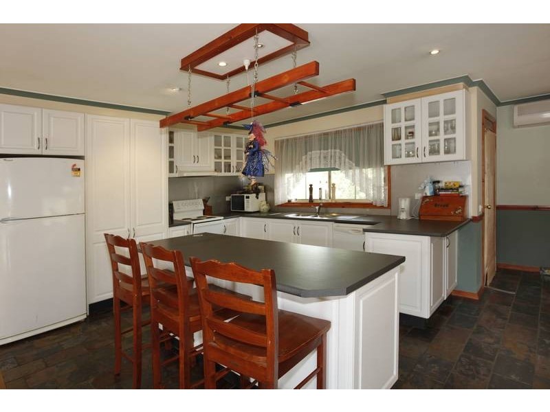 29 Mulcare Street, Nar Nar Goon VIC 3812