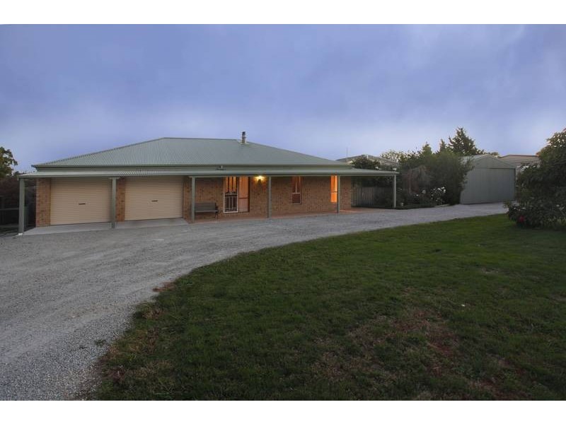 39 Mulcare Street, Nar Nar Goon VIC 3812