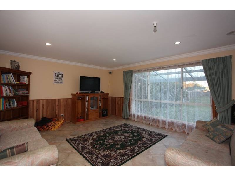 39 Mulcare Street, Nar Nar Goon VIC 3812