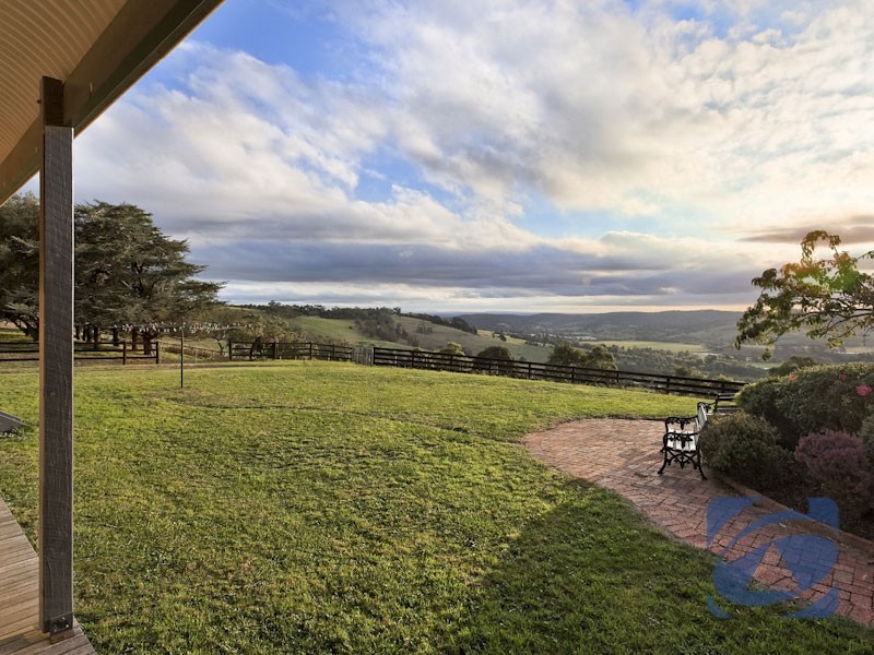 195 Huxtable Road, Pakenham Upper VIC 3810