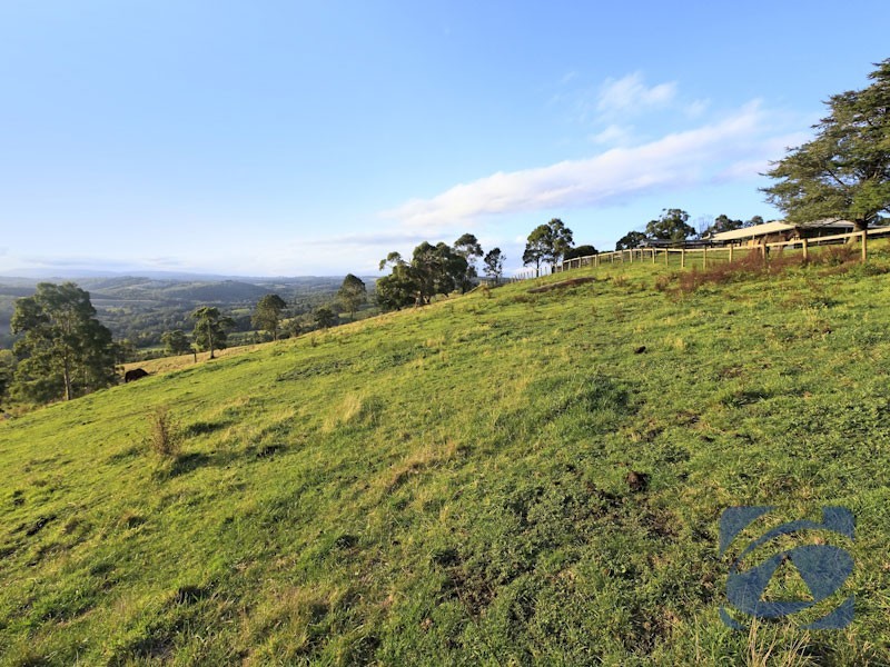 195 Huxtable Road, Pakenham Upper VIC 3810