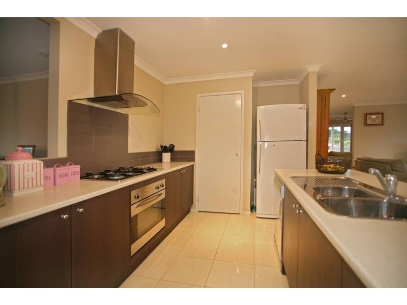 3 Teriki Place, Garfield VIC 3814