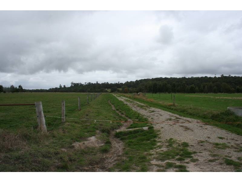 105 McConnell Road, Bunyip North VIC 3815