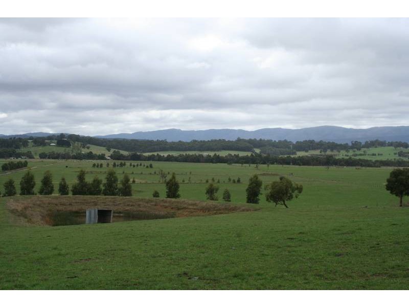 105 McConnell Road, Bunyip North VIC 3815