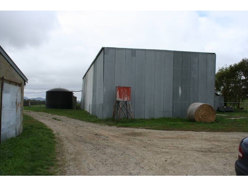 105 McConnell Road, Bunyip North VIC 3815