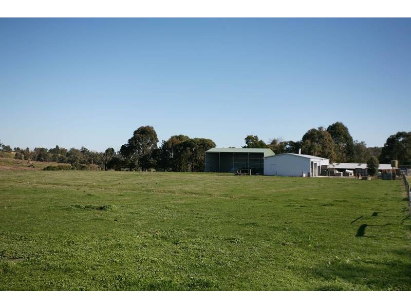 260 Tynong Nth Road, Tynong North VIC 3813