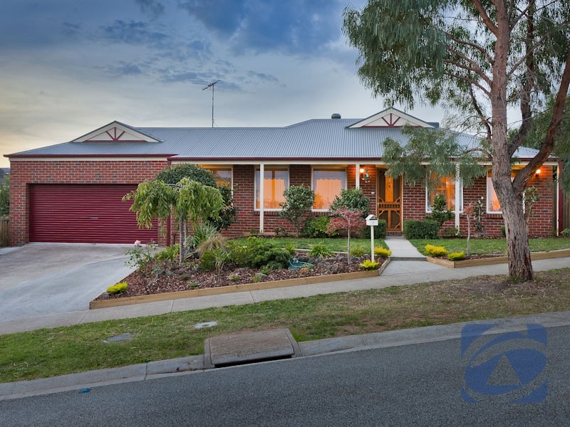 7 Hillrise Court, Pakenham VIC 3810