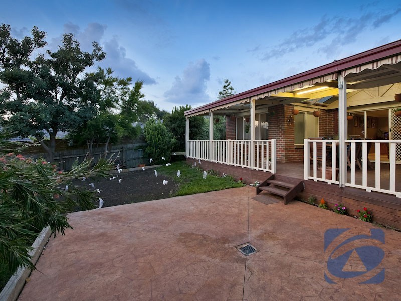 7 Hillrise Court, Pakenham VIC 3810