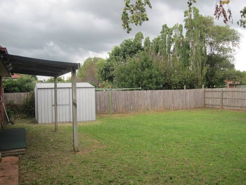 52 Simon Drive, Pakenham VIC 3810